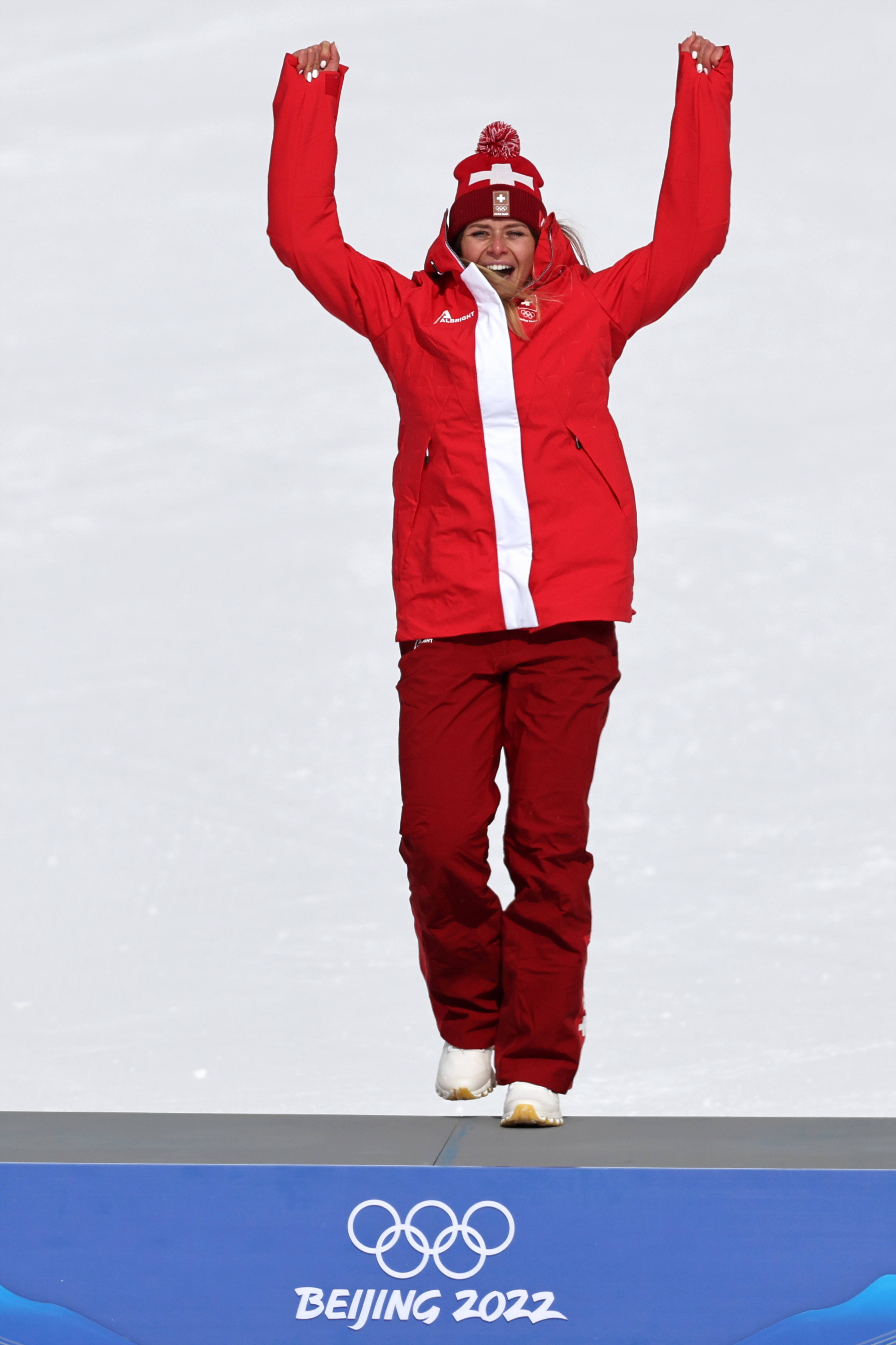 IM体育网页版登录入口-瑞士滑雪选手脱颖而出，进入决赛