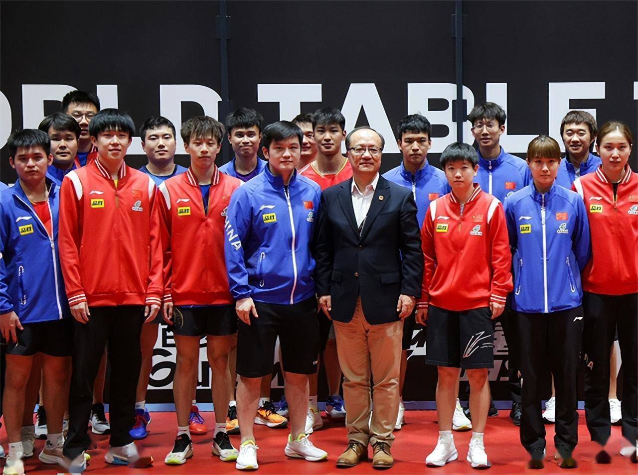 韩国队翻盘日本队，王皓统治全场