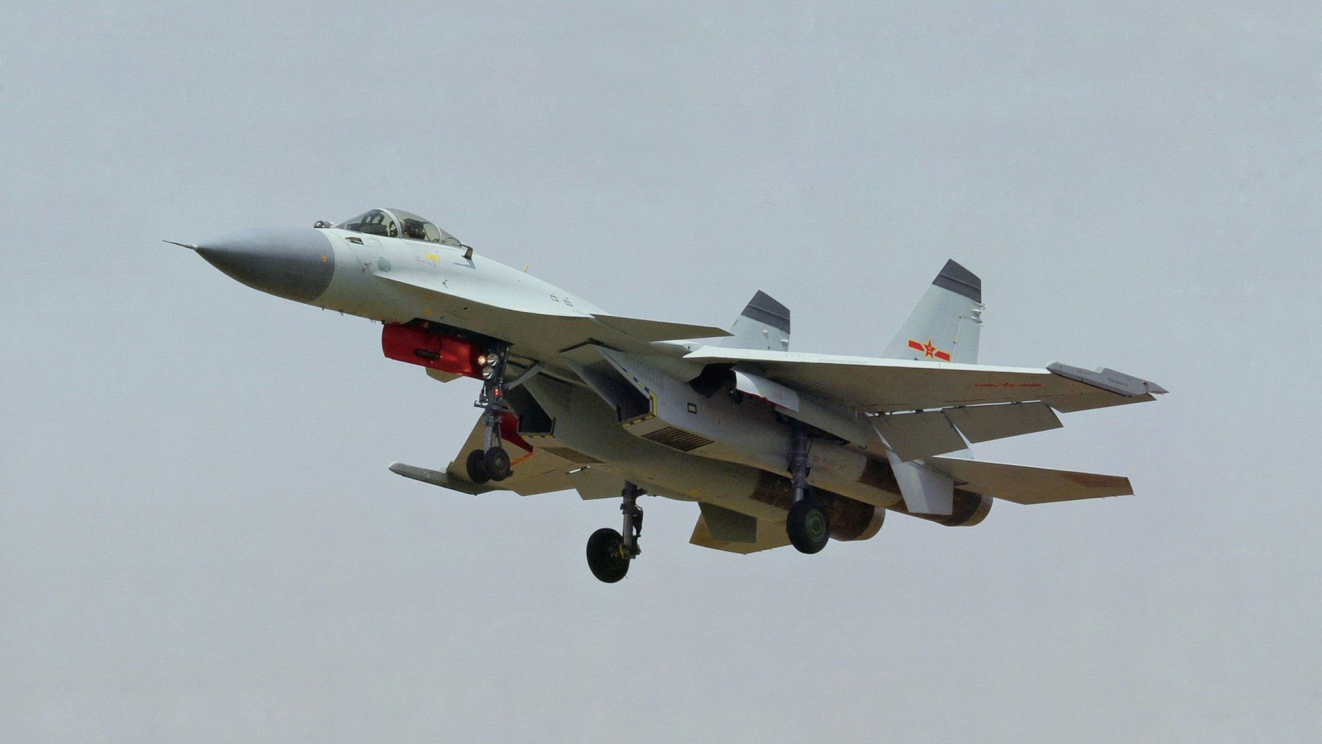 从秘鲁冲垮加拿大到努涅斯稳定输出不掉线，足球世界的战术博弈与个体价值